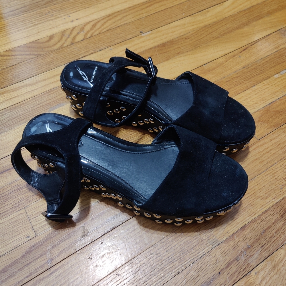 Brian Atwood women's B-Franki Studded Flatform Sandals size 7, in good condition